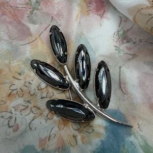 Vintage Silver-Tone Leaf with Hematite Stones